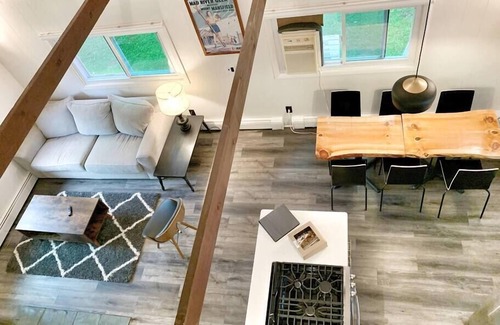 Stowe Area Ski Chalet | New Stowe remodel, perfect location,many amenities