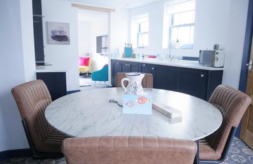 Holt House | New street Luxury town house in the centre of Holt with free PARKING for one car