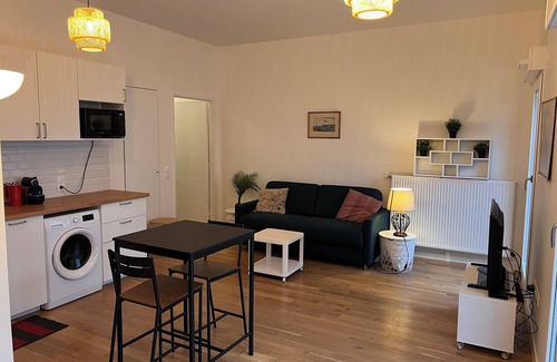 Asnieres-sur-Seine Apartment | New studio 100m from the metro