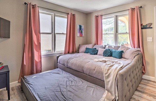 Rockaway Beach Apartment | NEW! Studio Across the Street From Lake Taneycomo!