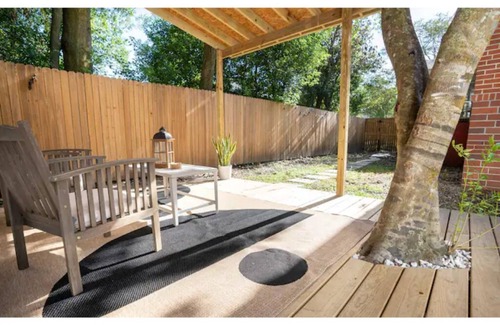 Southside House | New Studio Bungalow near San Marco - Sleeps 3