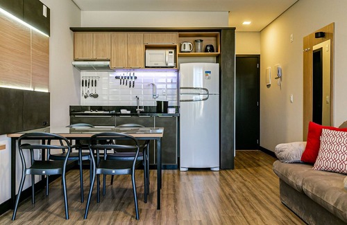 Ingleses Centro Apartment | New Studio Well Located 750m From the Beach Sti209