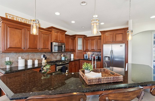 Bella Vista Villa | NEW! Stunning Mountain Retreat with Unmatched Views