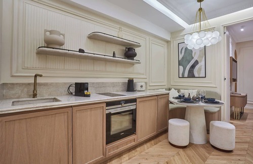 Quartier du Faubourg-Montmartre Apartment | New/suite Air-conditioned Opera/louvre/2 Bedrooms