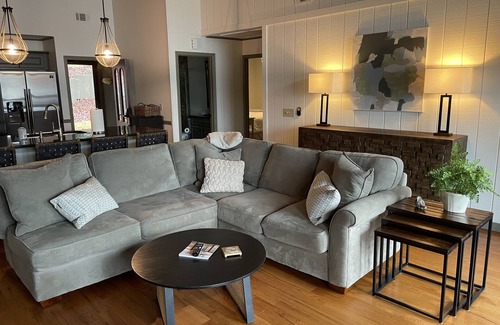 Gainesville Cottage | New! Sunset Cove - Lake Lanier - Cozy Cottage, Amazing Views, Deep Water Dock