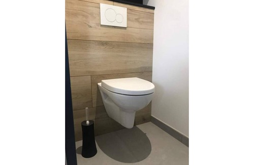 Bellevue House | New T2 first floor apartment