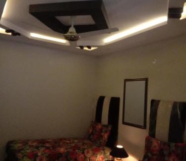 Lahore Hotel | New Taj Hotel