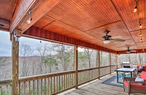 Talking Rock Cabin | NEW! Talking Rock Cabin w/ Fire Pit & Mtn Views!