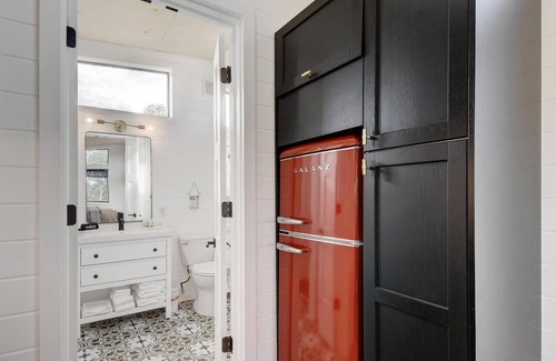 Dripping Springs Cottage | New Texas Hill Country Retreat in Dripping Springs Texas