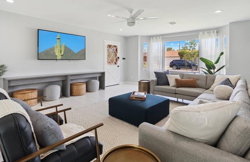Scottsdale Estates Nine House | NEW! The Blue Lagoon of Old Town Scottsdale!
