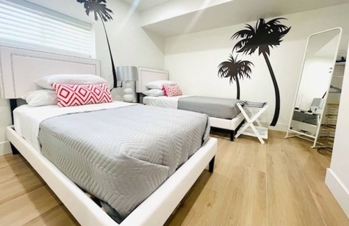 Shea North Estates House | *New* The Cactus Castle-ONE OF A KIND YARD & HOME