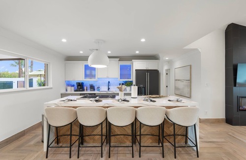 Cox Heights House | NEW|The Hensley on Hubbell | Designer Oasis w/Pool