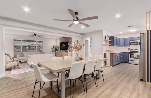 Cox Heights House | NEW|The Mesquite Retreat on Oak|Entertainers Oasis