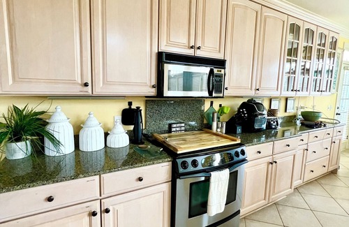 Ocean Isle Beach House | New this Season. Canal home, 5 min to direct Beach access. Wonderful street!