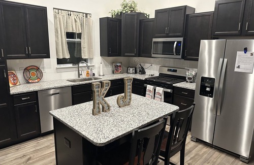 Central House | New Tigertown Home