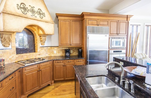 St. Tropez House | New to Dune Allen Realty!!!
