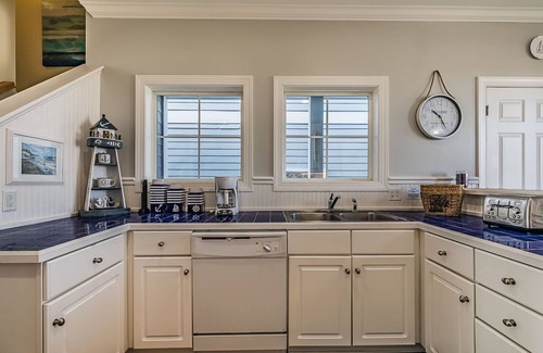 Bonito Boathouses House | New to rental market! Overlooking marina on Fripp Island