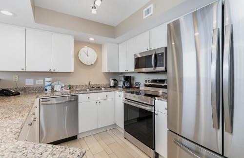 Arcadian Shores Apartment | New to rentals and newly re-decorated - 605 Brighton Kingston Plantation condo