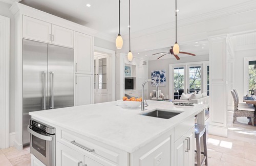 Vanderhorst Plantation House | New to the rental market, stunning views, all new furnishings!