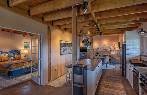 Historic Eastside House | NEW TO VRBO! Casita Solaz - Luxury and World Class Views in Sunlit Hills!