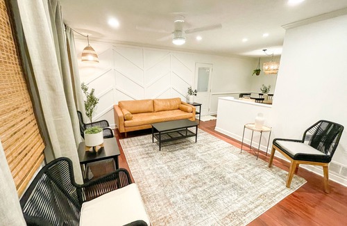 Acworth House | NEW to VRBO stylish home near the lake and pet friendly