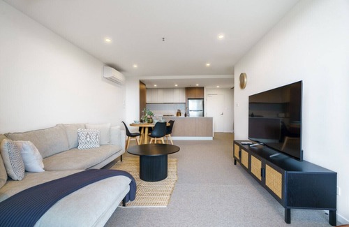 Phillip Apartment | New to VRBO: Urban Apt in Phillip | 9mins to Canberra Hospital