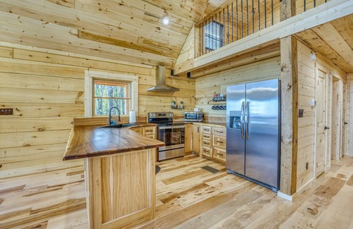 Jasper Cabin | New to Vrbo! Visit Our Family Friendly Retreat with Unbelievable Views!