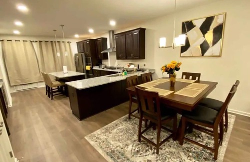 Rossville House | New Townhouse - 2 Car Garage by CCBC & Franklin Sq