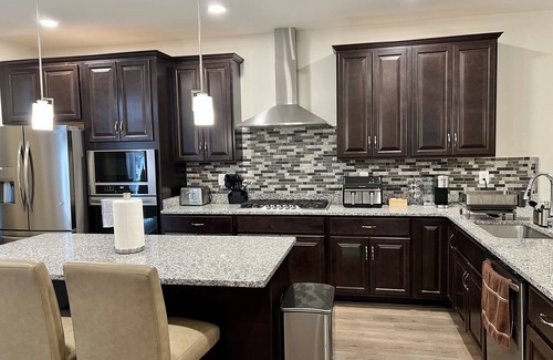 Rossville House | New Townhouse - 2 Car Garage by CCBC & Franklin Sq