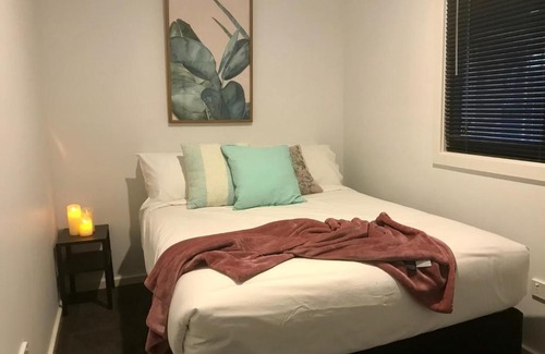 Morley House | New Tranquil Haven 2BR Guest House w/Spa