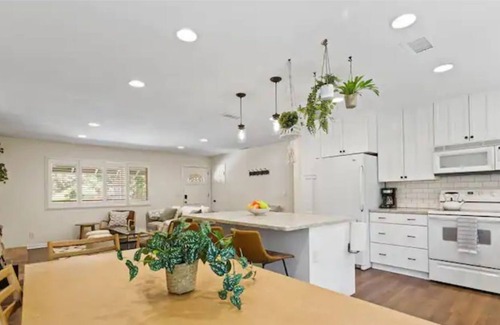 Julian House | *NEW! Updated gem, 5 min from downtown Julian!