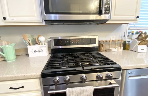 Albuquerque Villa | NEW! Uptown French Haven 3-Bedroom Home