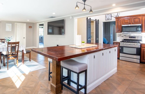 Riviera Bay House | NEW vacation home with private POOL and fenced in backyard near Downtown&Beaches