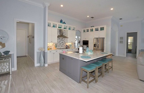 Vero Beach House | NEW!☀️Vero Islander is minutes to 🏖️beach. Private pool in a gated community🌴