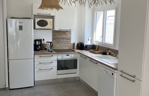 Saintes-Maries-de-la-Mer Villa | New villa by the sea
