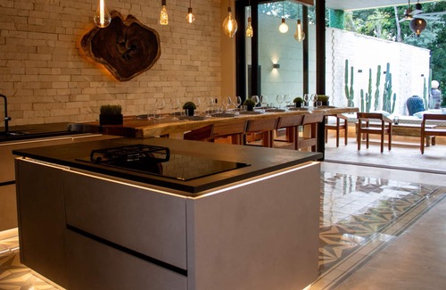 Playacar Fase II House | NEW VILLA NEAR THE BEACH-AMAZING POOL,GYM AND JACUZZI