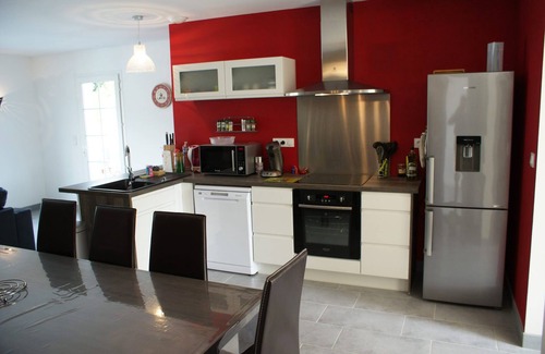 Le Chateau-d'Oleron House | New villa with private heated pool and sliding shelter at Château d'Oléron