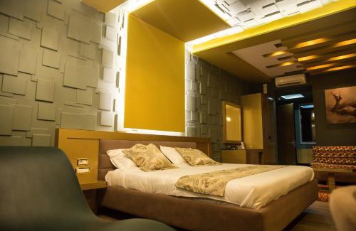 Tirana Hotel | New W Hotel