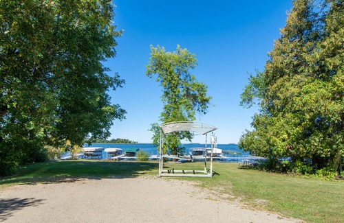 Walker Cabin | *New* Wander Yonder Lodge in Leech Lake