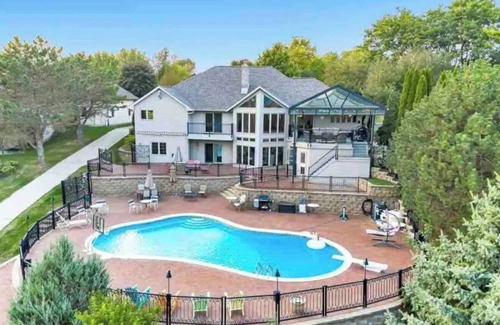Wrightstown House | NEW! WATERFRONT VACATION DREAM HOME!