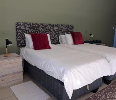 Victoria Bay Apartment | New Wave Village