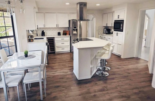 Starcrest House | NEW! Wonderful 3200+ sqft house in Vancouver's desirable Lake View Estates!