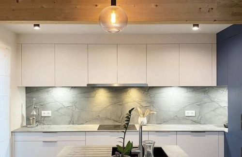 Kervan House | New wooden house located 1km from the beaches
