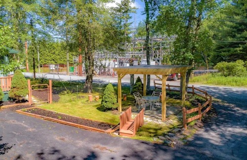 White Lake House | *NEW* Woodstock Way Beachside 9 Min to BethelWoods