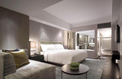 San Lorenzo Hotel | New World Makati Hotel, Manila