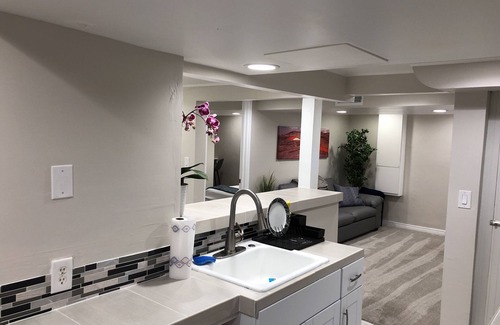 East Central Apartment | New Yalecrest Apartment near Downtown Salt Lake City
