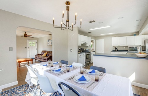 Newberry House | Newberry Home w/Deck on 10 Acres!