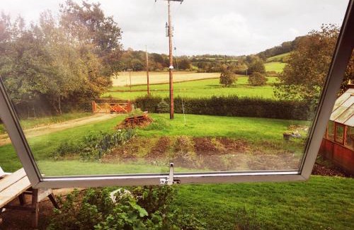 Axminster Bed & Breakfast | Newbrea