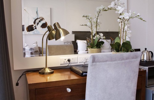 Sea Point Hotel | Newkings Boutique Hotel