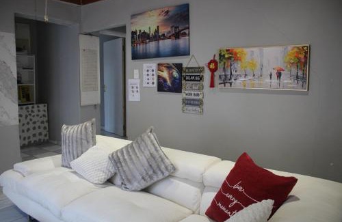 Greater Johannesburg Metropolitan Area House | Newlands Comfortable Abode